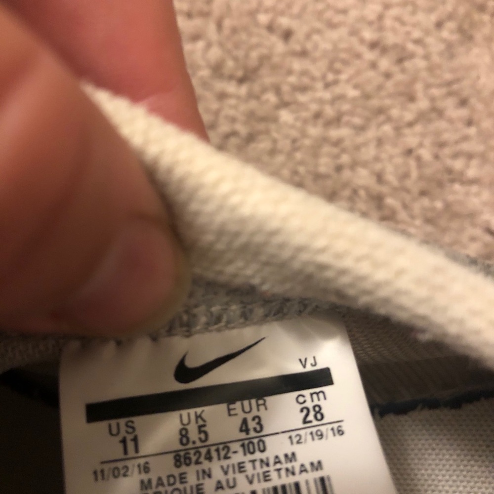 Sock darts - Picture 4 of 4